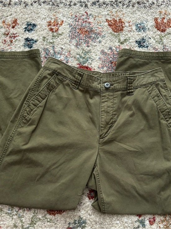 Old Navy Other - Women’s Old Navy Olive Green High-Rise Chino Pants